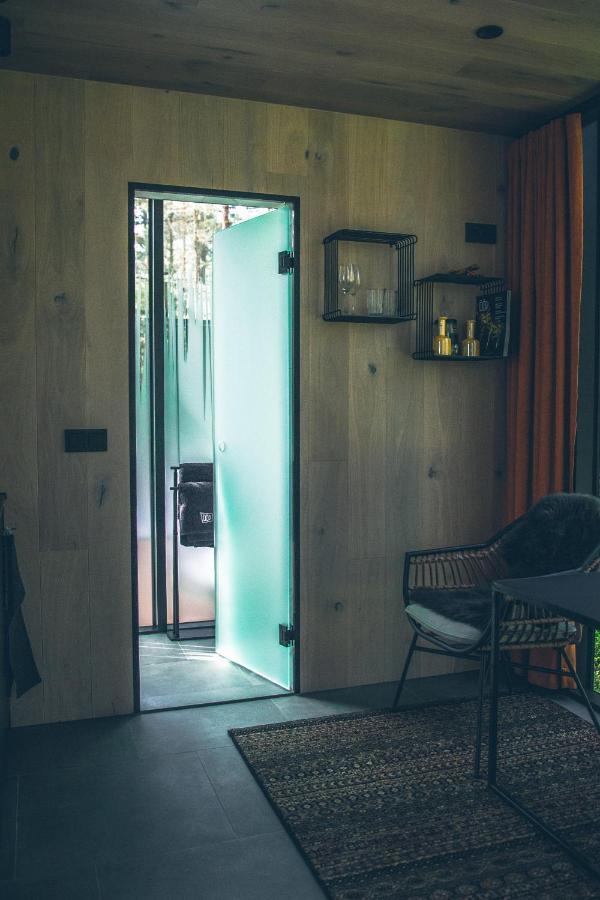Oeoed Hoetels Rooslepa - Fika, Mysa , Skoent-With Sauna Εξωτερικό φωτογραφία